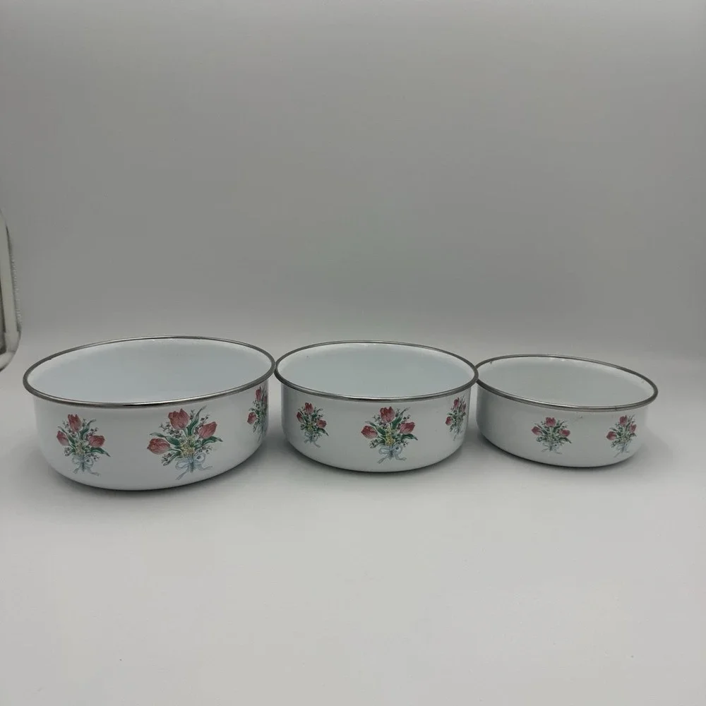 Vtg Metal Enamel Ware Nesting Mixing Bowls Set 3 Pink Floral MCM Cottage Shabby